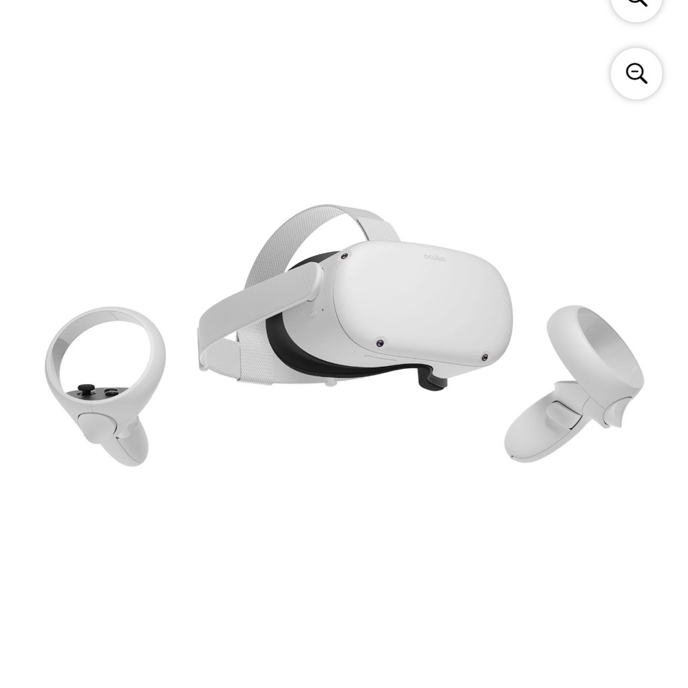 Oculus 2 VR Headset in White with Controllers